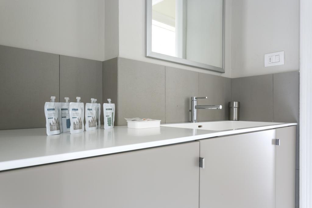 Apartament Italianway-Da Procida Mediolan Zewnętrze zdjęcie